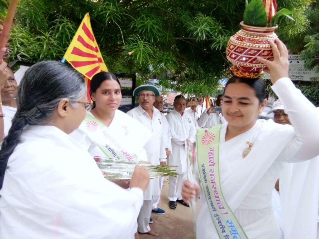Jaipur :म्हारो राजस्थान समृद्ध राजस्थान अभियान के यात्रियों का मानसरोवर जयपुर में भव्य स्वागत